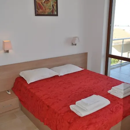 Beautiful Family With Sea View וילה