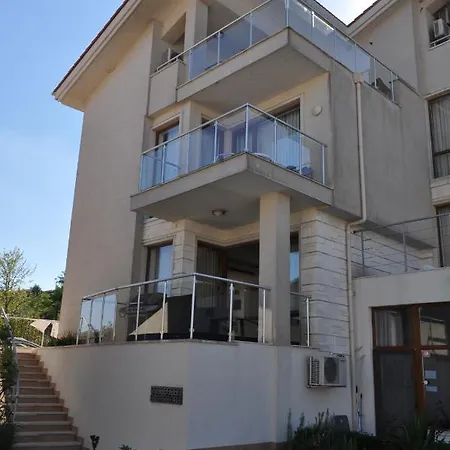 Beautiful Family With Sea View וילה